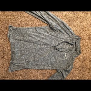 Men’s small dri-fit Nike 1/4 zip